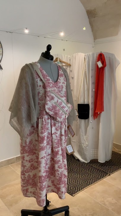 Cécile KLEIN Atelier, Couturier à Rochefort-du-Gard