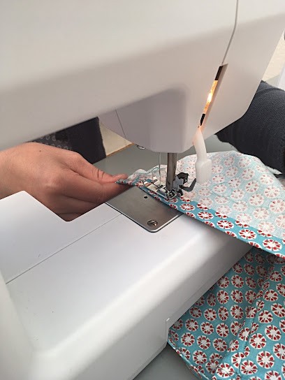 Couture Angers - Cours BAYADERE - Charlotte LE GALL, Couturier à Angers