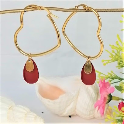 La perle en soie, Couturier au Sequestre