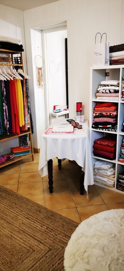 Les Confestions D'Estelle, Couturier à Morlaàs