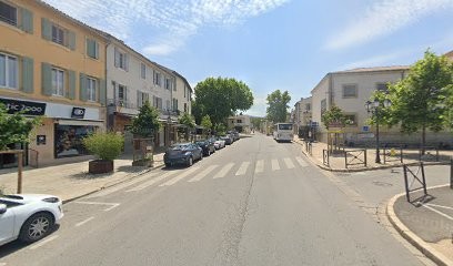 Hanin Poulain Catherine Hélène Renée, Couturier à Saint-Rémy-de-Provence