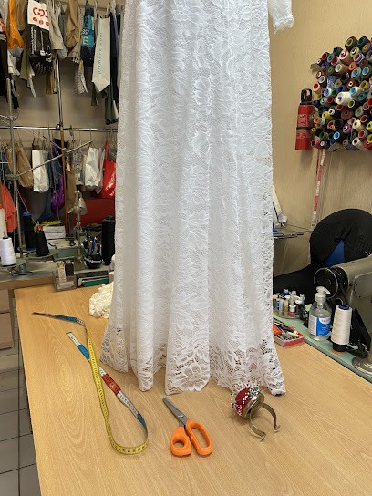 MEL SIMA COUTURE, Couturier à Marseille 13