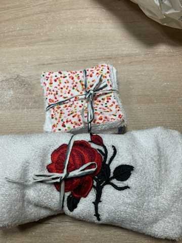 Laure Mazzoleni Couture, Couturier à Tourtour