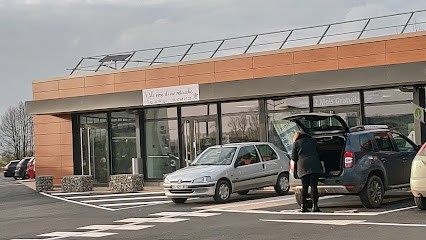 Le Rêve d'une Retouche, Couturier à Tôtes