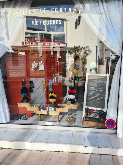 13rue Aristide Briande, la tranche sur mer, Couturier à La Tranche-sur-Mer