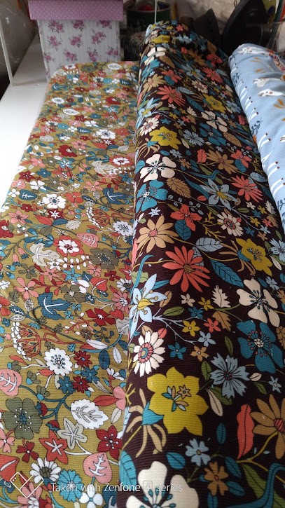 Atelier de couture Lili Bernie - Bernadette Bonnardel, Couturier à Véranne