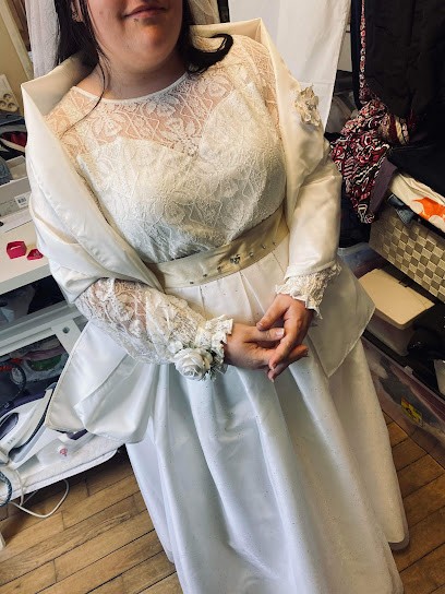 Adèle Couture, Couturier à Alençon