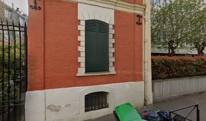 Deborah - Couturière chez vous - Tilli, Couturier à Paris 16