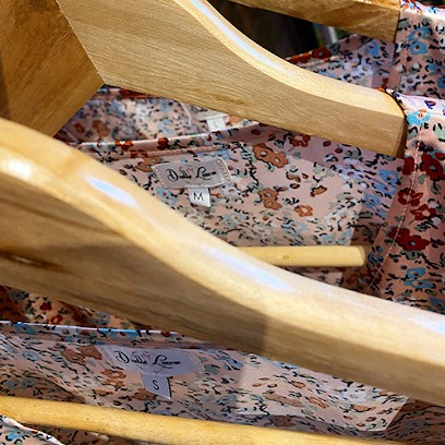 Axelle Laure, Couturier à Richebourg