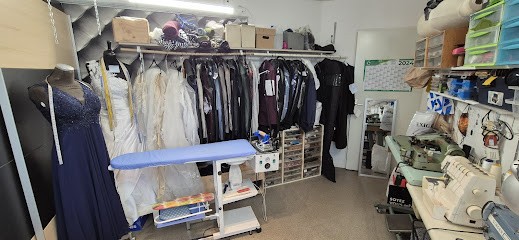 Corinne Retouche Couture, Couturier à Escautpont