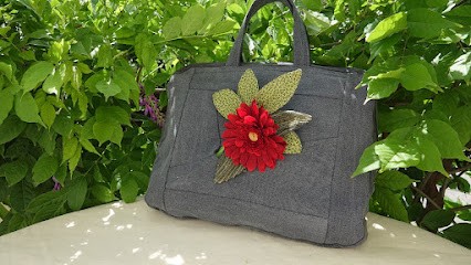 L'aR(t)évolution des chiffons, Couturier à Montmaur