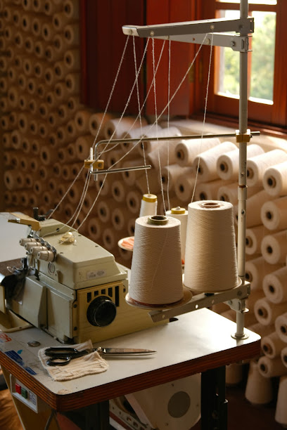 Aldous - Retouches Et Réparations, Couturier à Rennes
