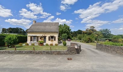 Atelier couture, Couturier à Epiniac