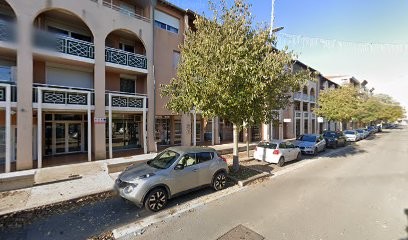 Le Dé à Coudre, Couturier aux Angles