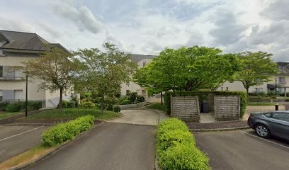 Le Fer Et Les Aiguilles, Couturier à Corps-Nuds