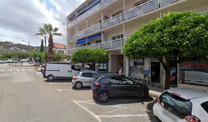 Au Fil Des Retouches, Couturier à Hyères