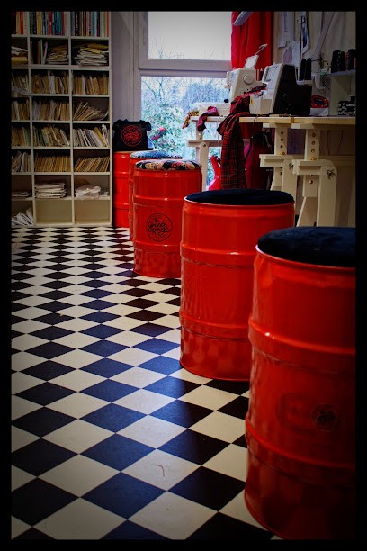 La Grande Rouge, Couturier à Nantes