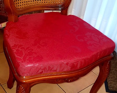 Zanni Nathalie, Couturier à Istres