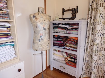 Workshop Aslane Couture, Couturier à Combourg