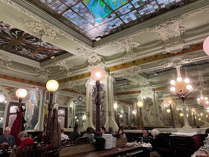 ORSLANE, Couturier à Paris 10