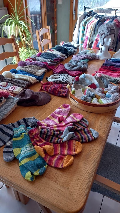 As’Tricot, Service de Broderie à Lac-des-Rouges-Truites