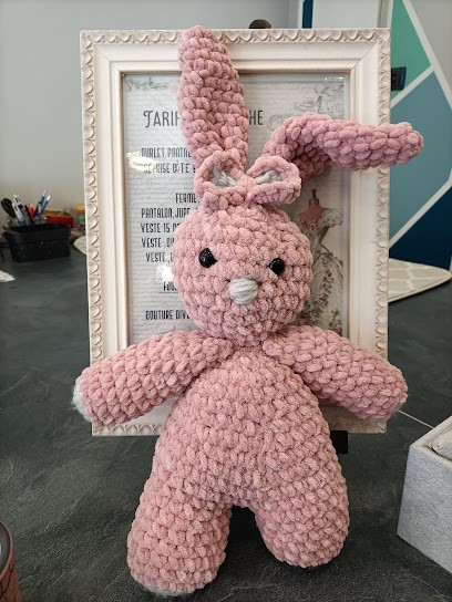 L'atelier de couture de Nataly, Couturier à Tulette