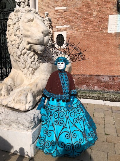 Ducrot Jocelyne, Couturier à Villefranche-sur-Saône