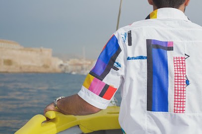 Christian Michel Etoffes, Couturier à Marseille 01