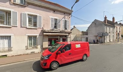 La Marka, Couturier à Nemours