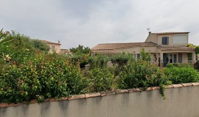 Les Ciseaux de la Vaunage, Couturier à Caveirac