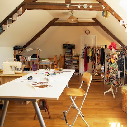 Topiktône, Couturier à Québriac