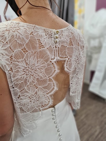 Kty Boutons Recouverts, Couturier à Mésanger