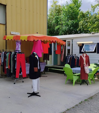 L'atelier De Mouchou, Couturier à Castelnau-sur-l'Auvignon