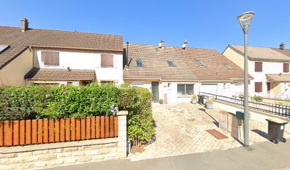 Januel Terriac Stephanie Jeanine, Couturier à Gerzat