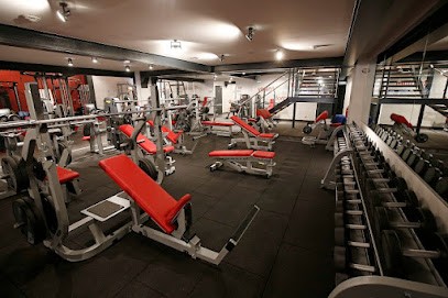 COUTURE MARINE - Sellerie nautique - Tauds - Coussins - Bâches - Ameublement, Couturier à Marseille 08