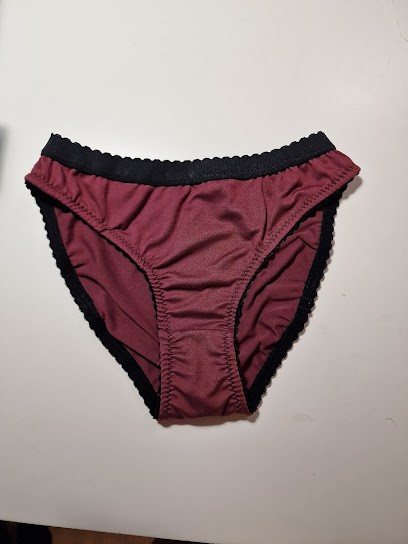 Les épinglées, Couturier à Hennebont