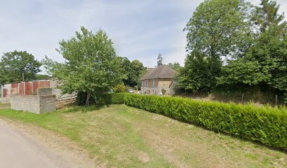 L'atelier de Tatie Isa, Couturier au Mesnilbus