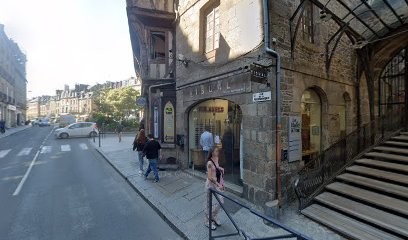 L' étoffe, Couturier à Dinan