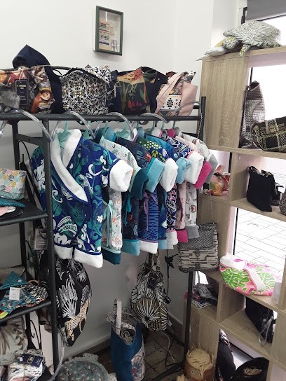 Barbara Couture, Couturier à Mées