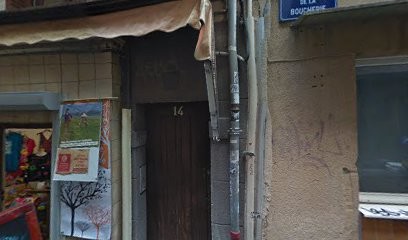 Lisa Couture, Couturier à Clermont-Ferrand