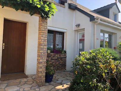 U . P Couture Carquefou, Couturier à Carquefou