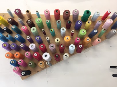 Retouches - La Boite à Couture D'Alexis, Couturier à Paris 16