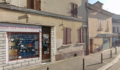 Gullu Dil, Couturier à Herblay