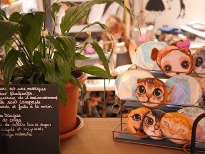 Couturière - Atelier La fée Christine, Couturier à Ollioules