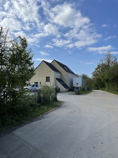 Bisseyou, Couturier au Mesnilbus