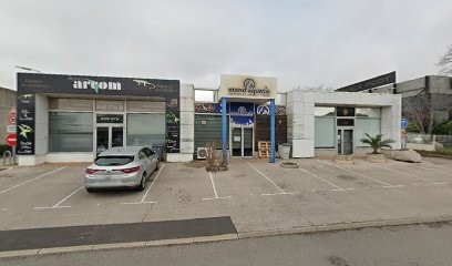 Pistache Et Pistrou (L'atelier De Laetitia) - Couturière - Retouches - Sellerie, Couturier à Mauguio