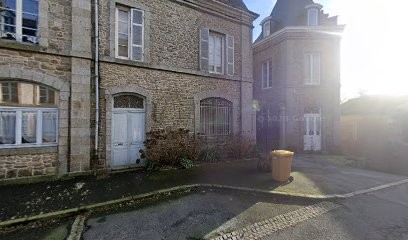 Lina-Lys Couture, Couturier à Quintin