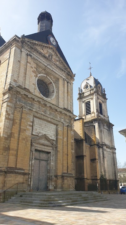 Retouches Finette, Couturier à Dax