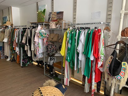 Roger Valérie, Couturier à Vendôme