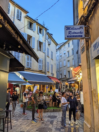 Mélissa Retouche, Couturier à Aix-en-Provence
